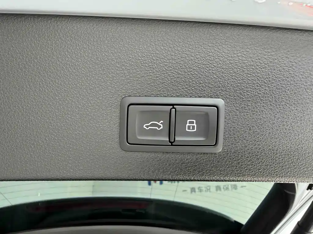 Audi Q2L — миниатюра 33