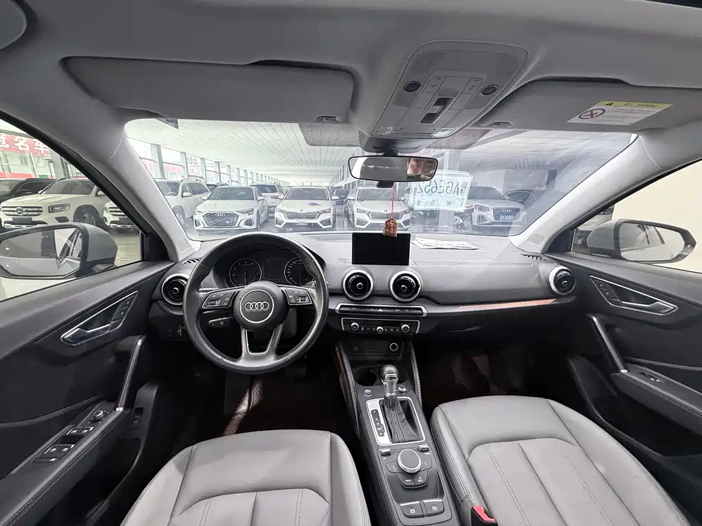 Audi Q2L — миниатюра 10