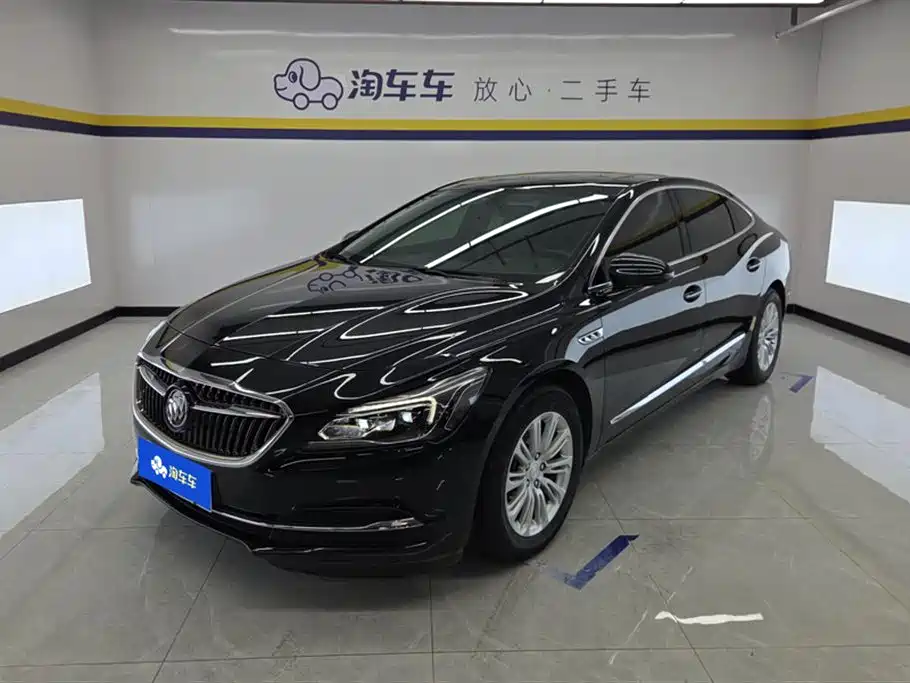 BUICK LACROSSE
