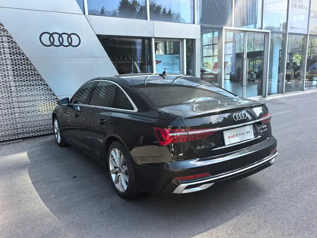 Audi A6L — миниатюра 7