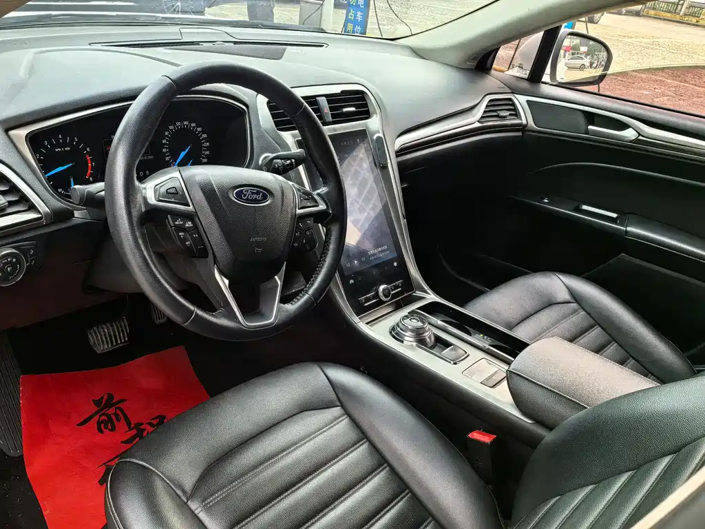 Ford Mondeo 2020 EcoBoost 180 Fashion