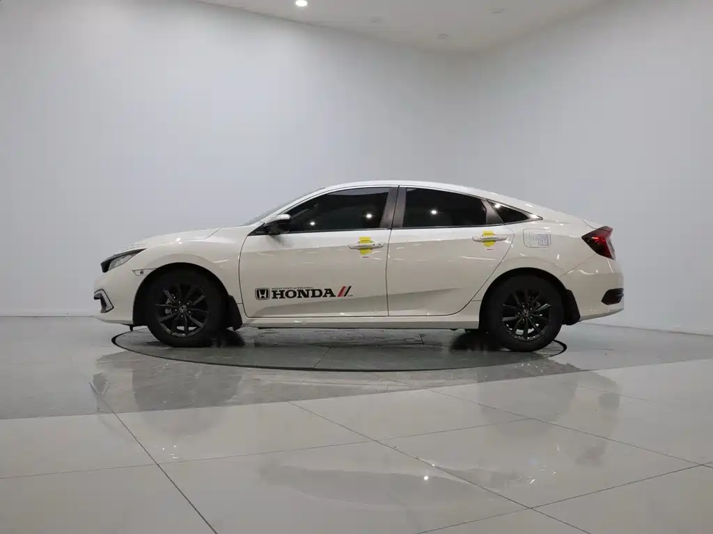 Honda Civic — миниатюра 7