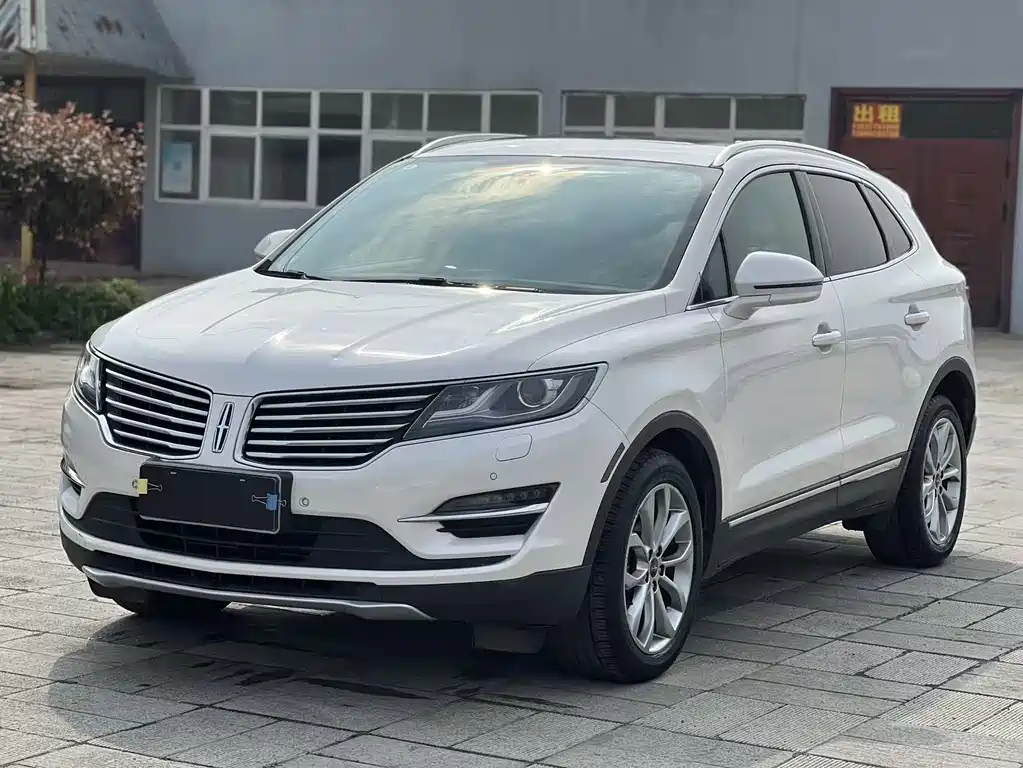 Lincoln MKC 2019