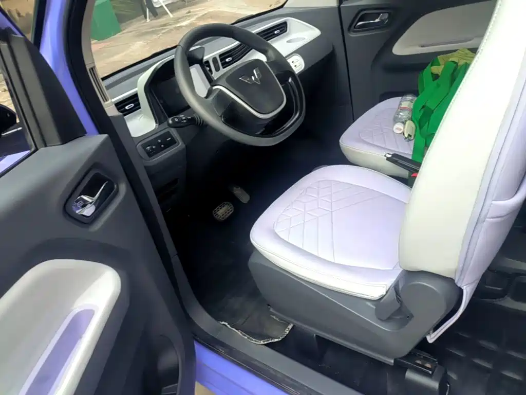 Wuling MINIEV — миниатюра 15