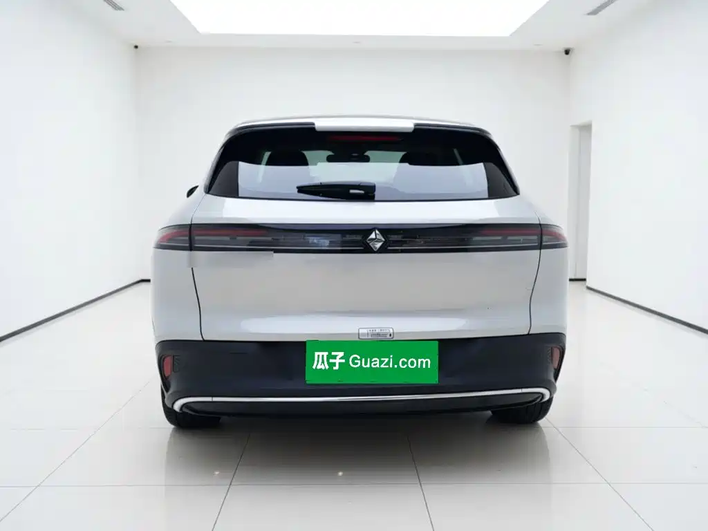 Baojun Yunhai — миниатюра 3