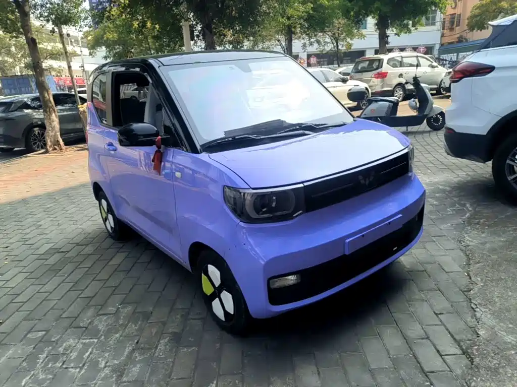 Wuling MINIEV — миниатюра 4