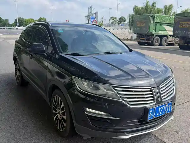 Lincoln MKC