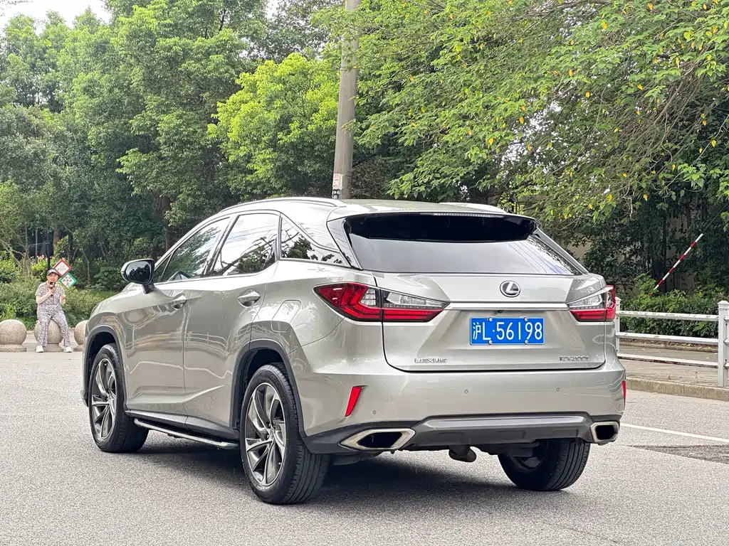 Lexus RX — миниатюра 9