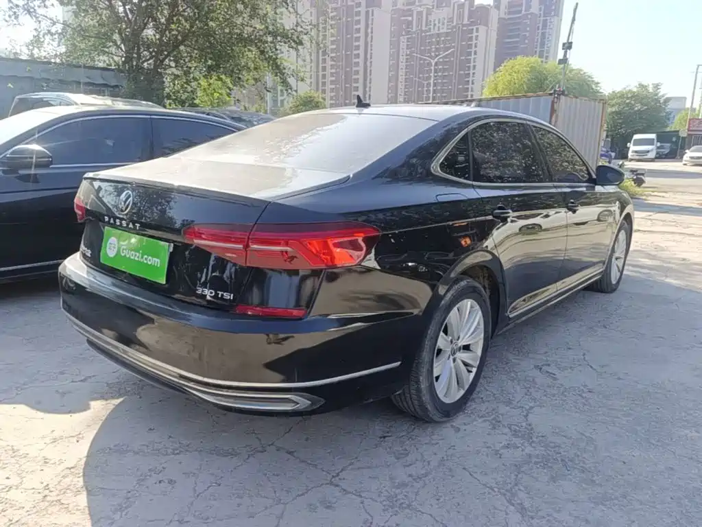 Volkswagen Passat — миниатюра 7
