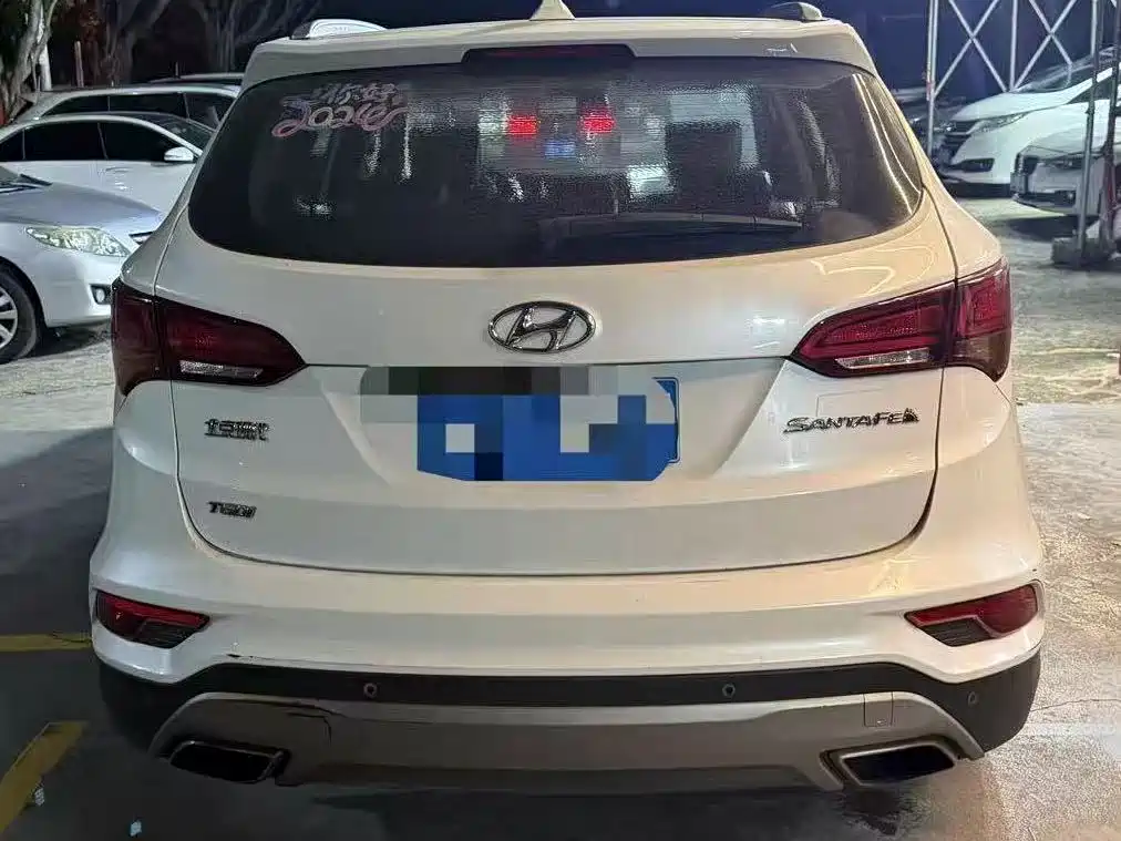 Hyundai Santa Fe — миниатюра 7