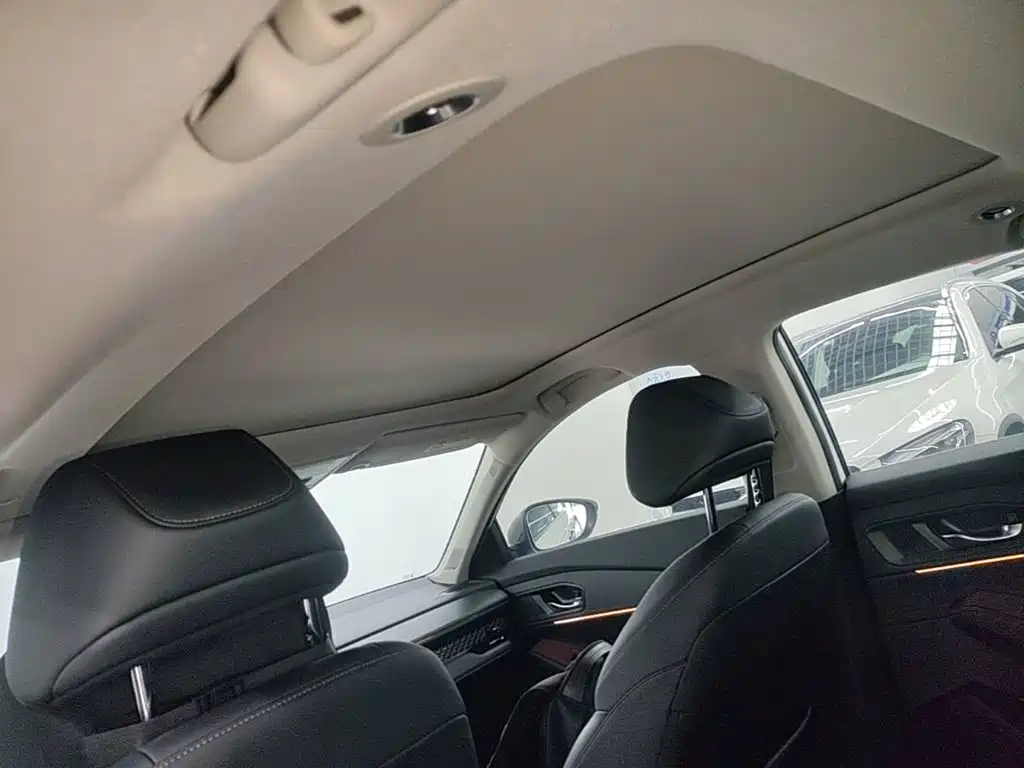 Honda Accord — миниатюра 18