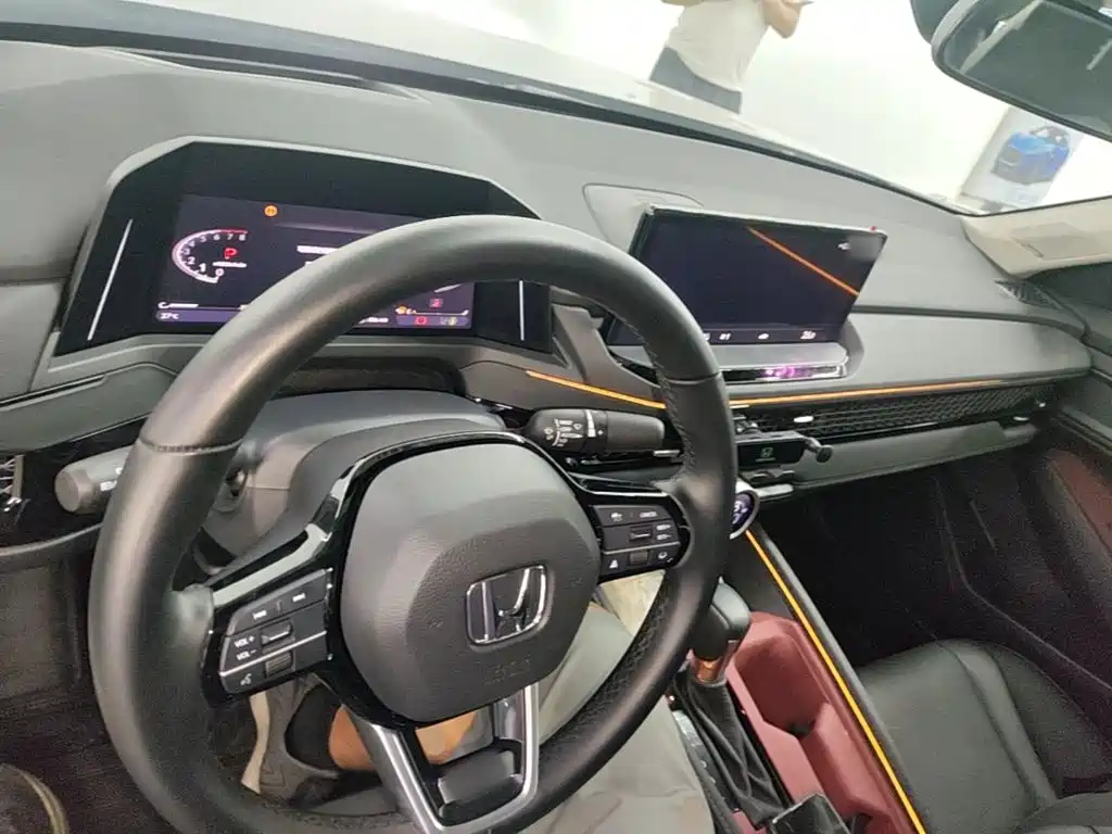 Honda Accord — миниатюра 10