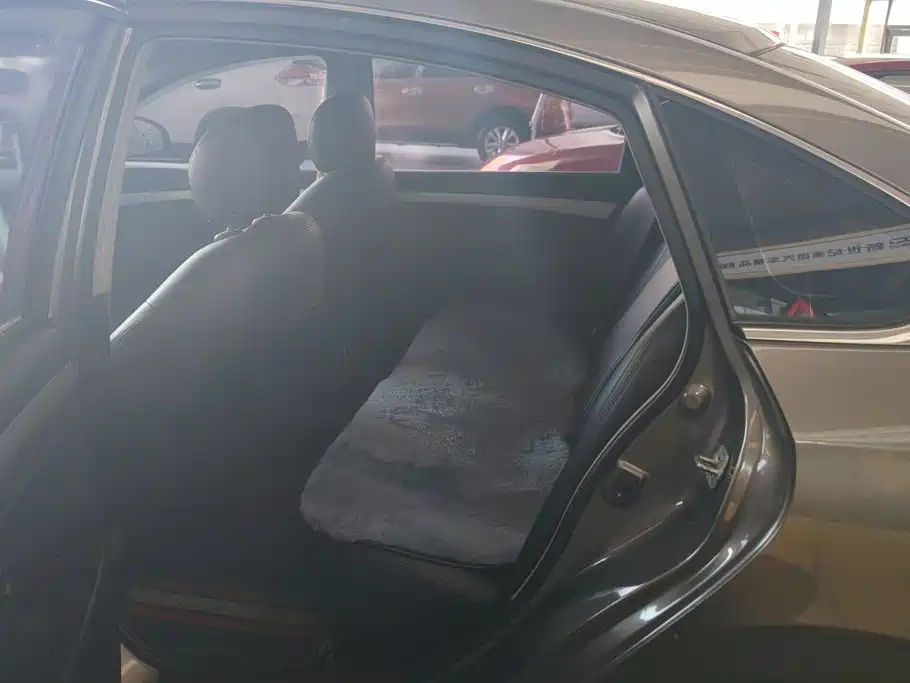 Nissan Sylphy — миниатюра 11