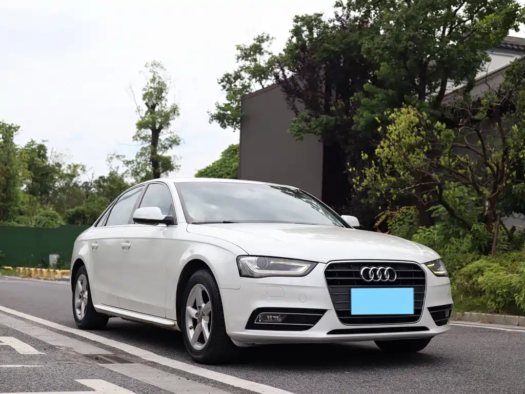 Audi A4L — миниатюра 2