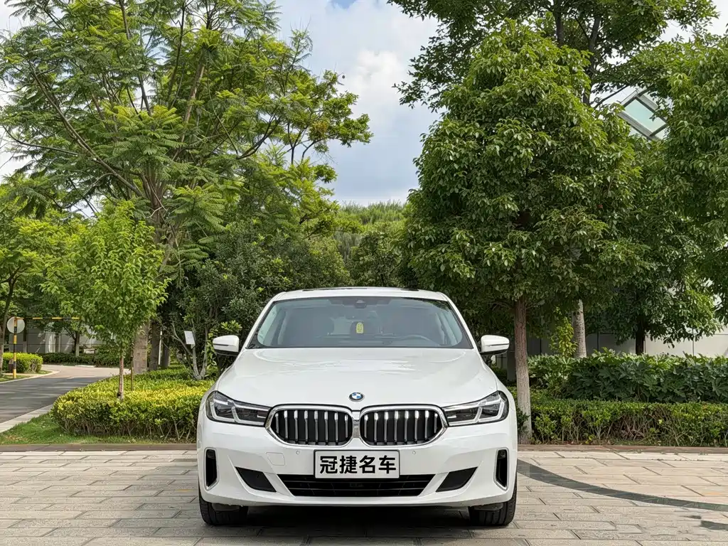 BMW 6 GT 2021 630i Luxury