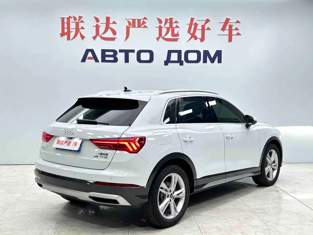 Audi Q3 — миниатюра 6