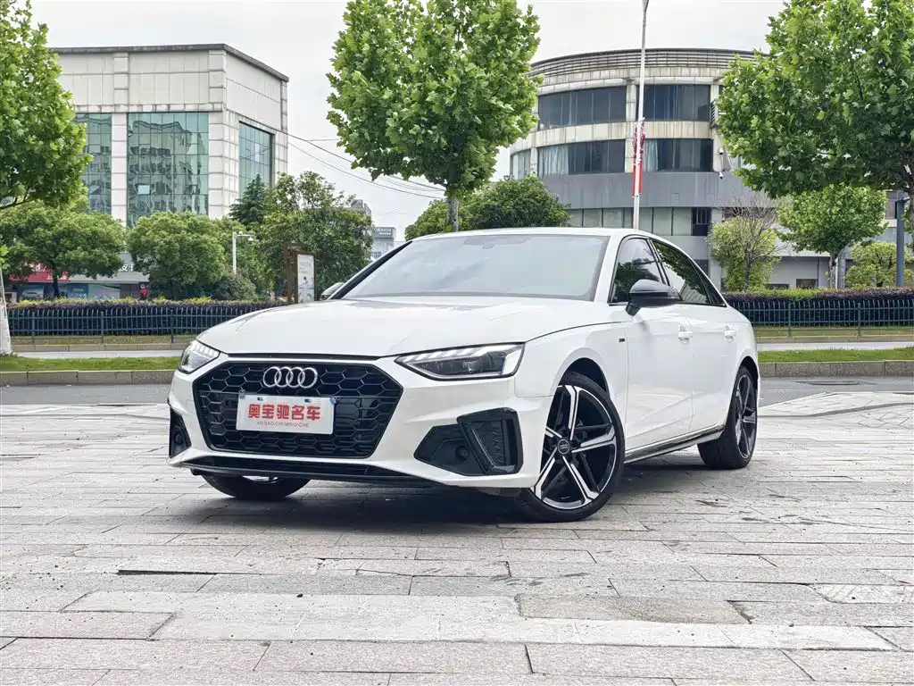 Audi A4L 2025