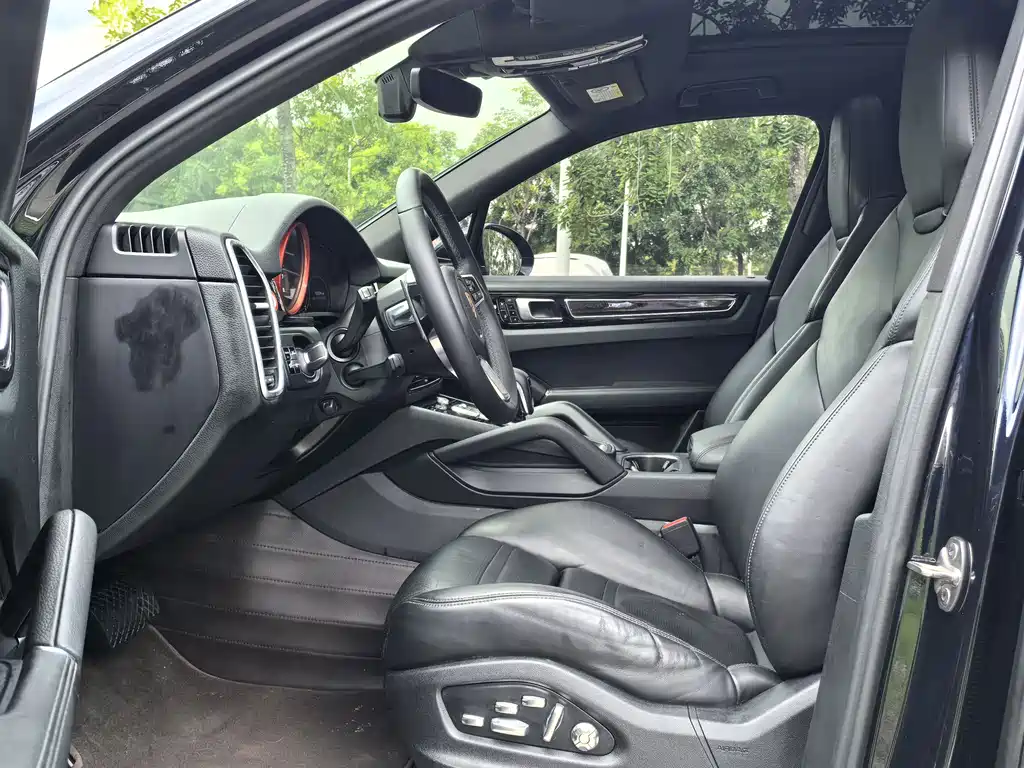 Porsche Cayenne 2018 Cayenne 3.0T