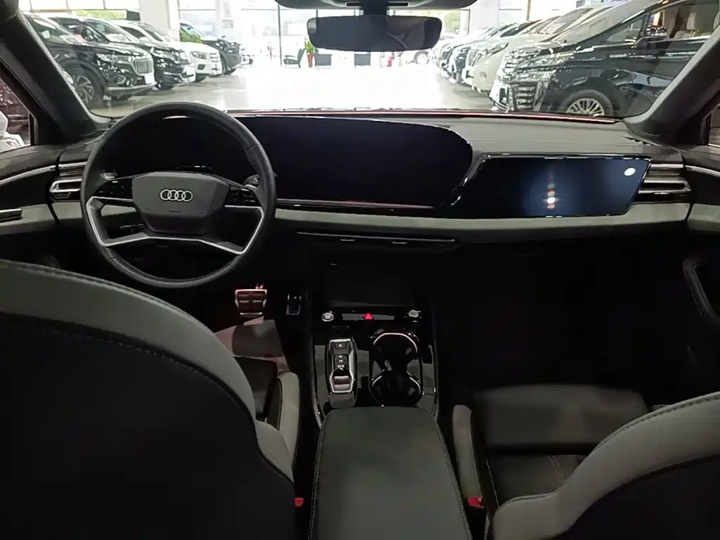 Audi A5L — миниатюра 10