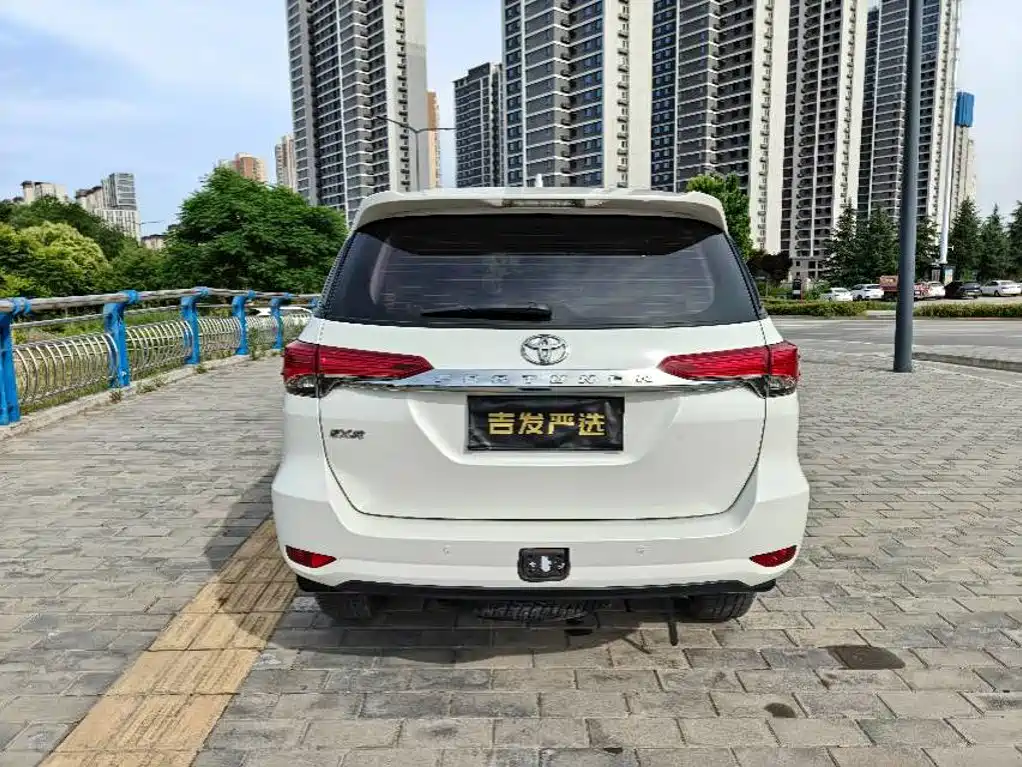 Toyota Fortuner 2019 2.7L
