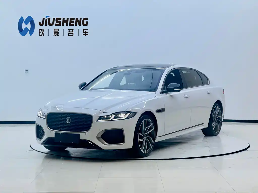 Jaguar XFL