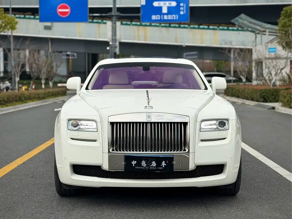 Rolls-Royce Ghost 2010 6.6T Standard