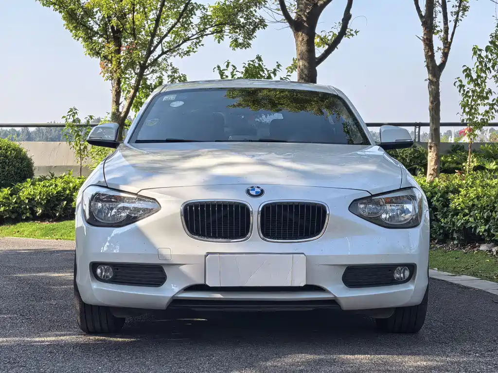 BMW 1 Series (Import) — миниатюра 8