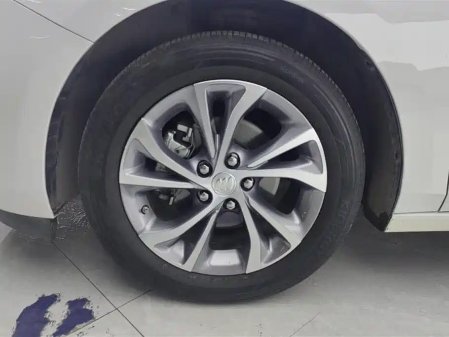 Buick Verano 2022 Pro 533T