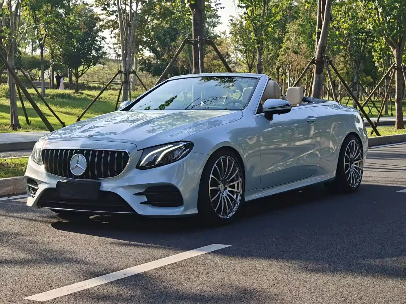 Mercedes-Benz E-Class (Import)