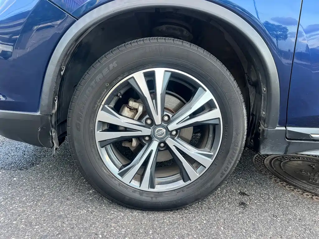 Nissan X-Trail — миниатюра 9