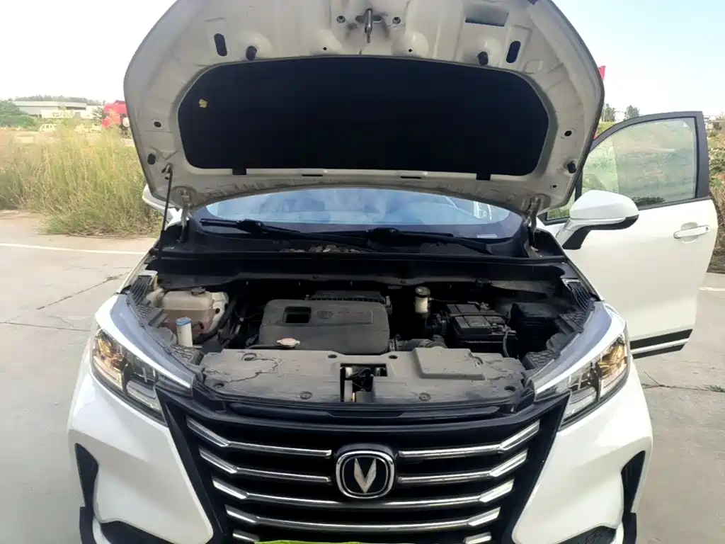 Changan CS15 — миниатюра 20