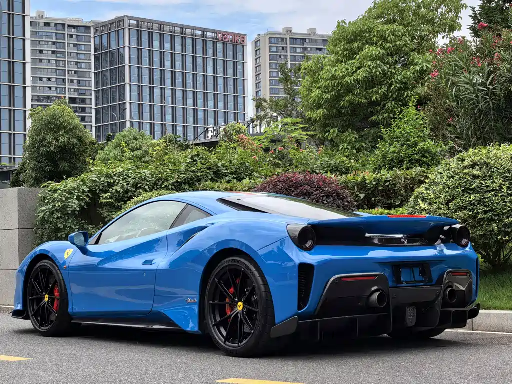 Ferrari 488 2018 488 Pista
