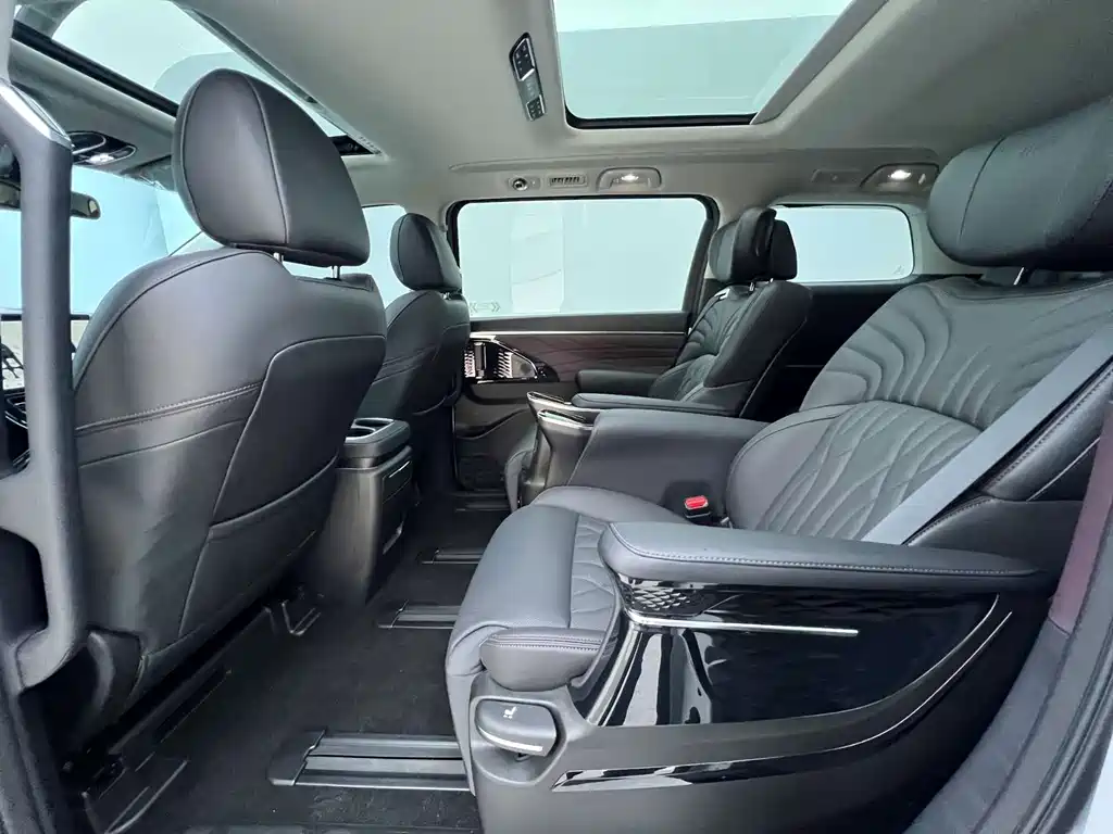 GAC Motor Trumpchi M8 — миниатюра 15