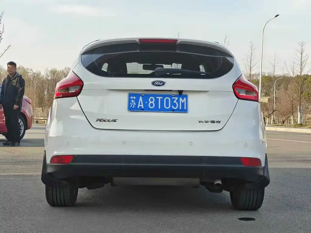 Ford Focus — миниатюра 9