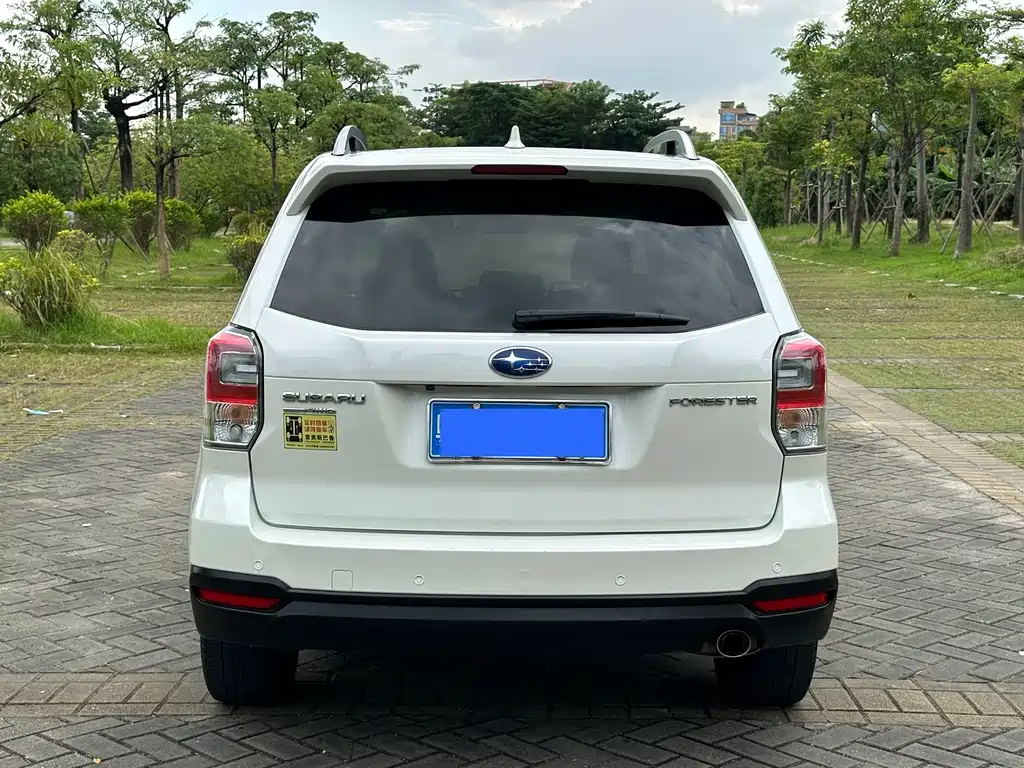 SUBARU FORESTER