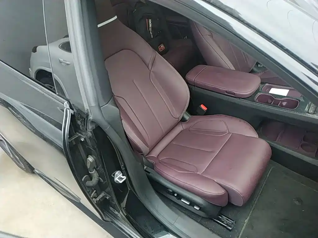 NIO ET5T — миниатюра 25
