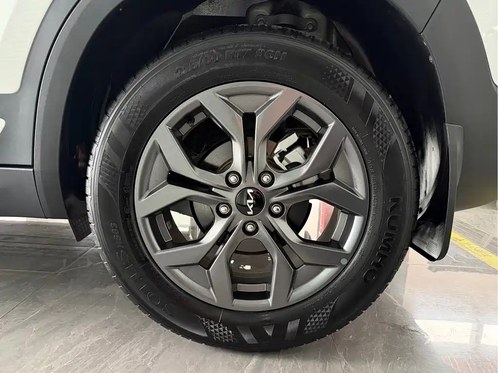 Kia Seltos — миниатюра 26
