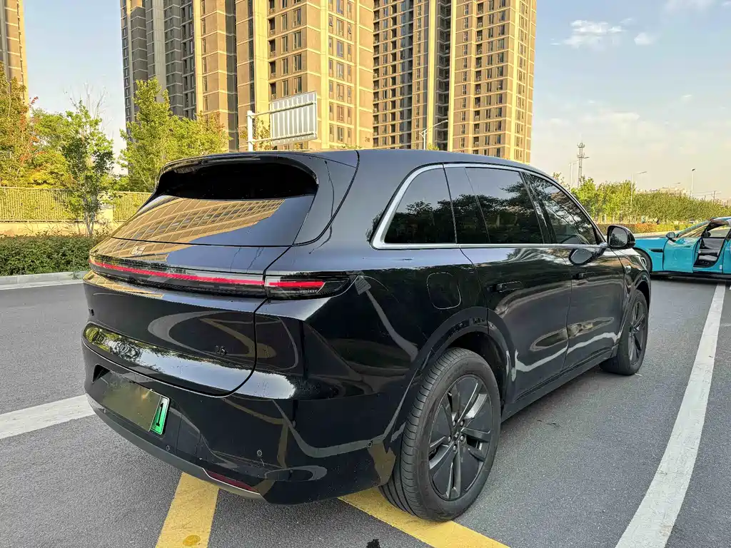 Li Auto L6 2024 Pro