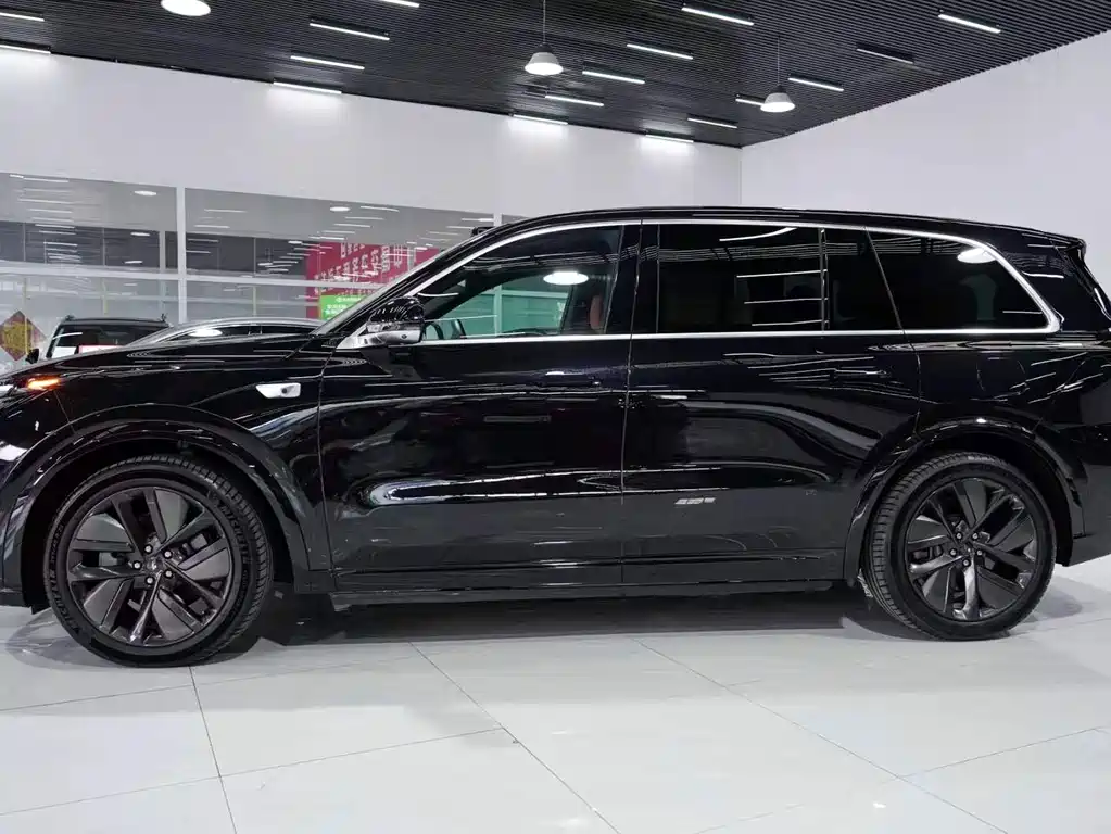 Li Auto Li L9 — миниатюра 2