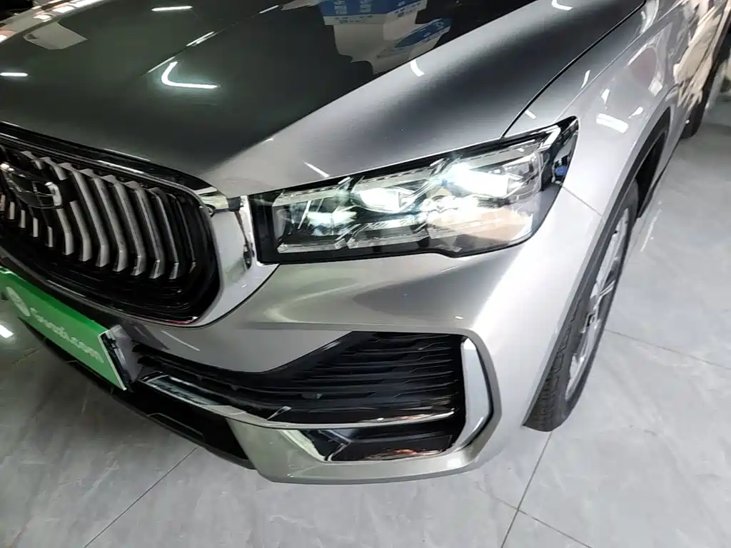 Geely Xingyue L — миниатюра 24