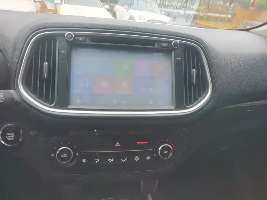 Kia KX3 — миниатюра 13