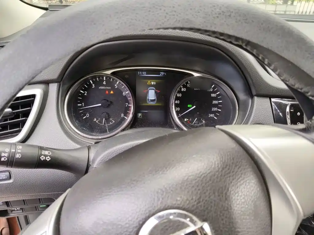 Nissan X-Trail — миниатюра 4
