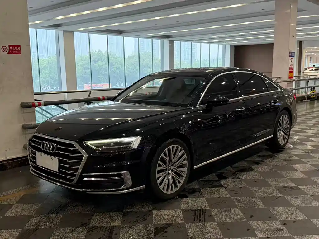 Audi A8 2021
