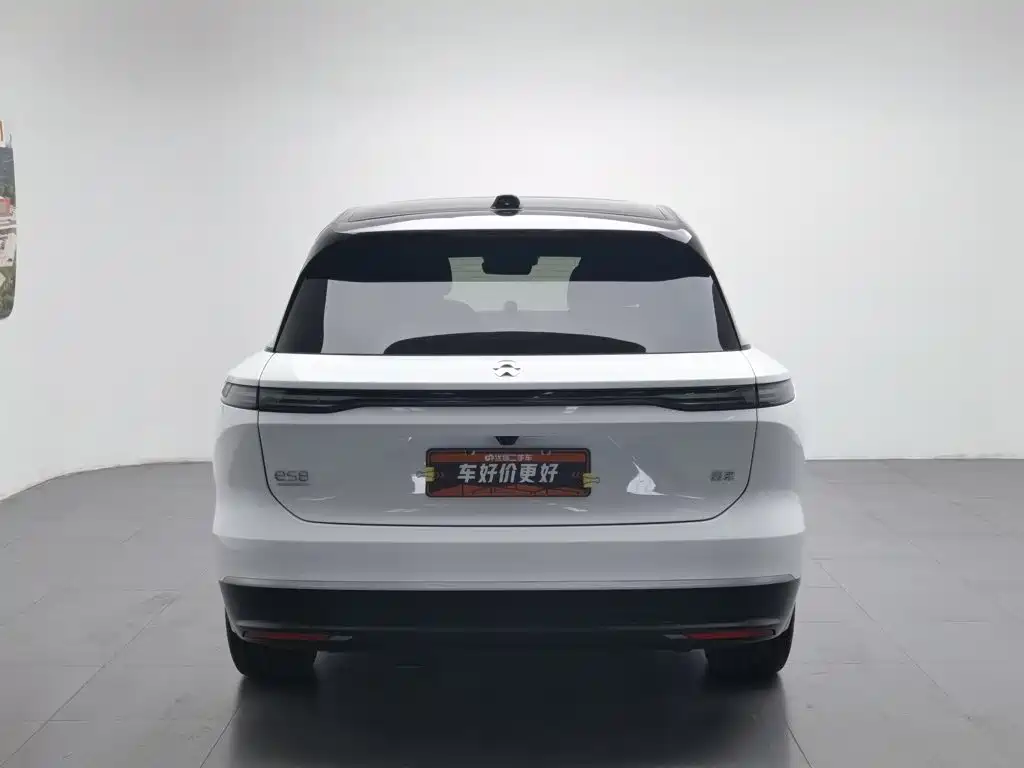 NIO ES8 2024 75kWh