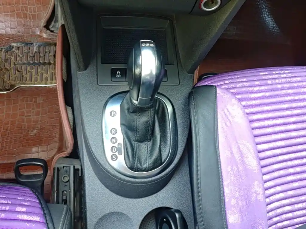Volkswagen Touran — миниатюра 14