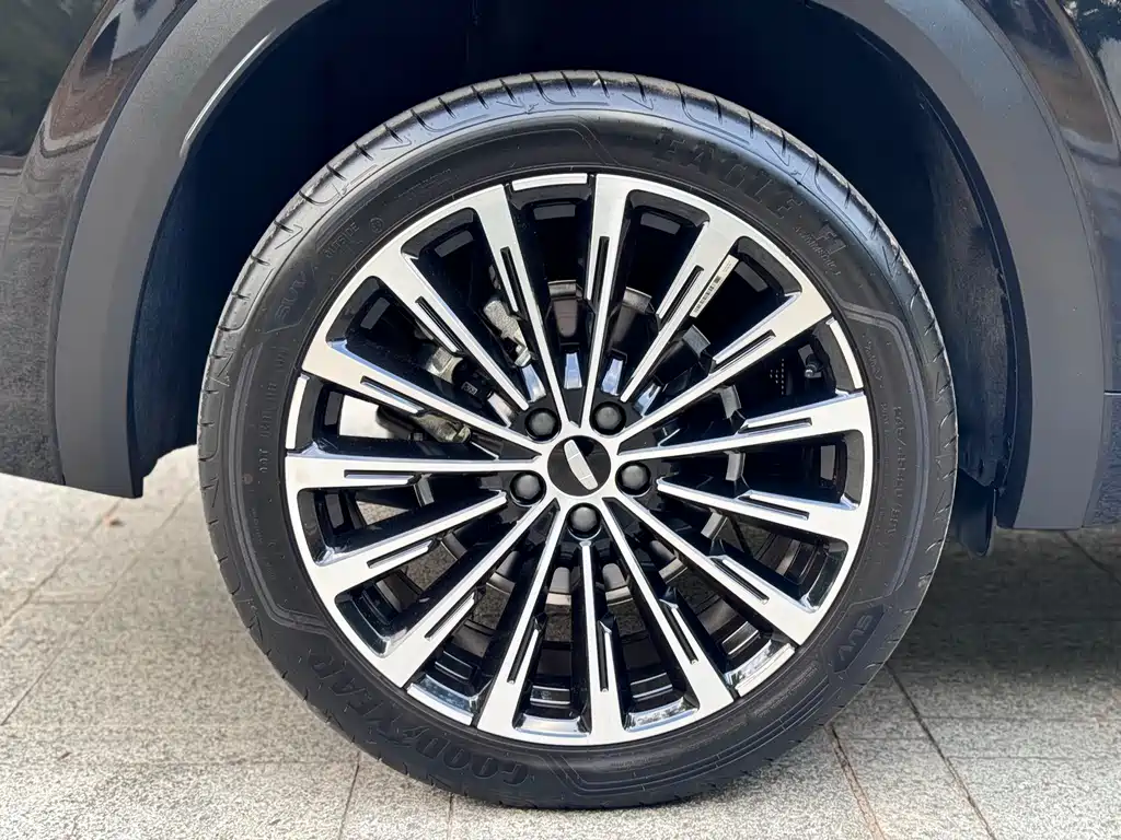 GEELY AUTOMOBILE XINGYUE L