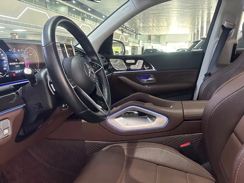 Mercedes-Benz GLE (Import) — миниатюра 4