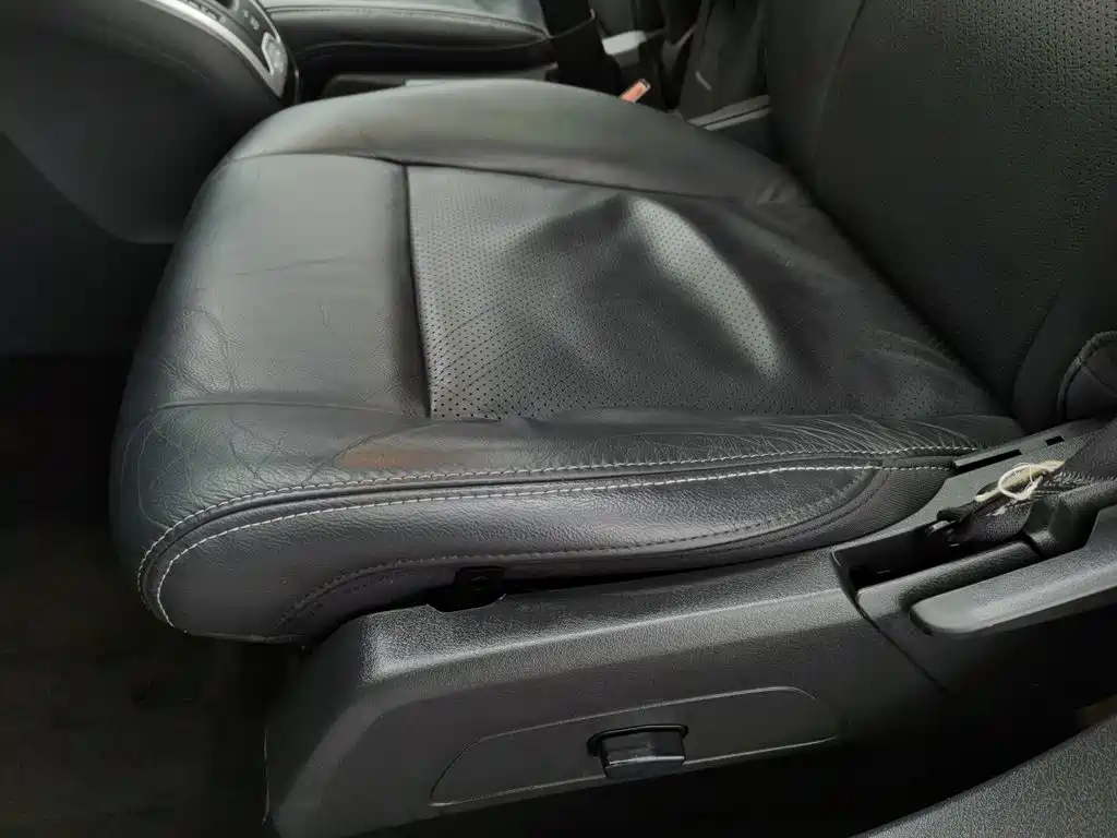 Jeep Compass (Import) — миниатюра 20