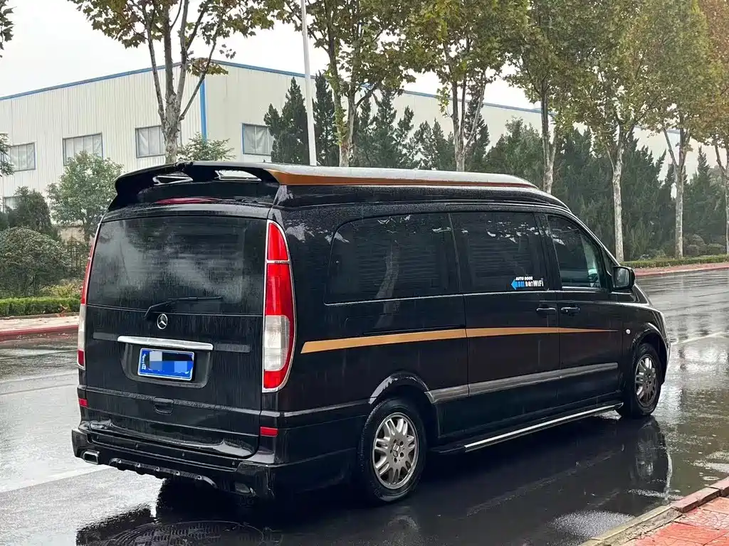 Mercedes-Benz Vito — миниатюра 4