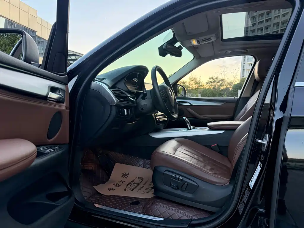 BMW X5 (Import) — миниатюра 4